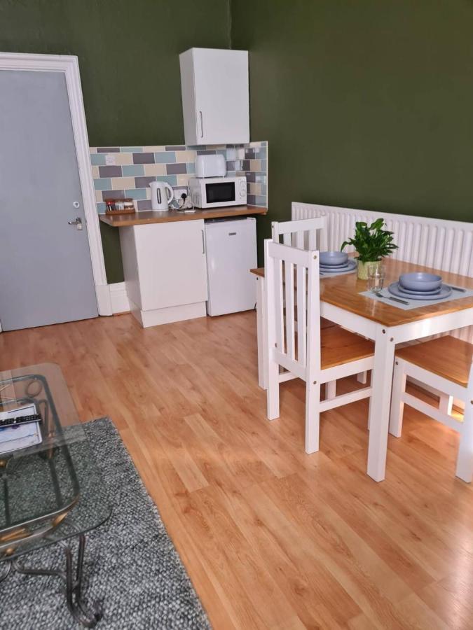 Large Digbeth Double Room Shared Bathroom Birmingham Exterior foto